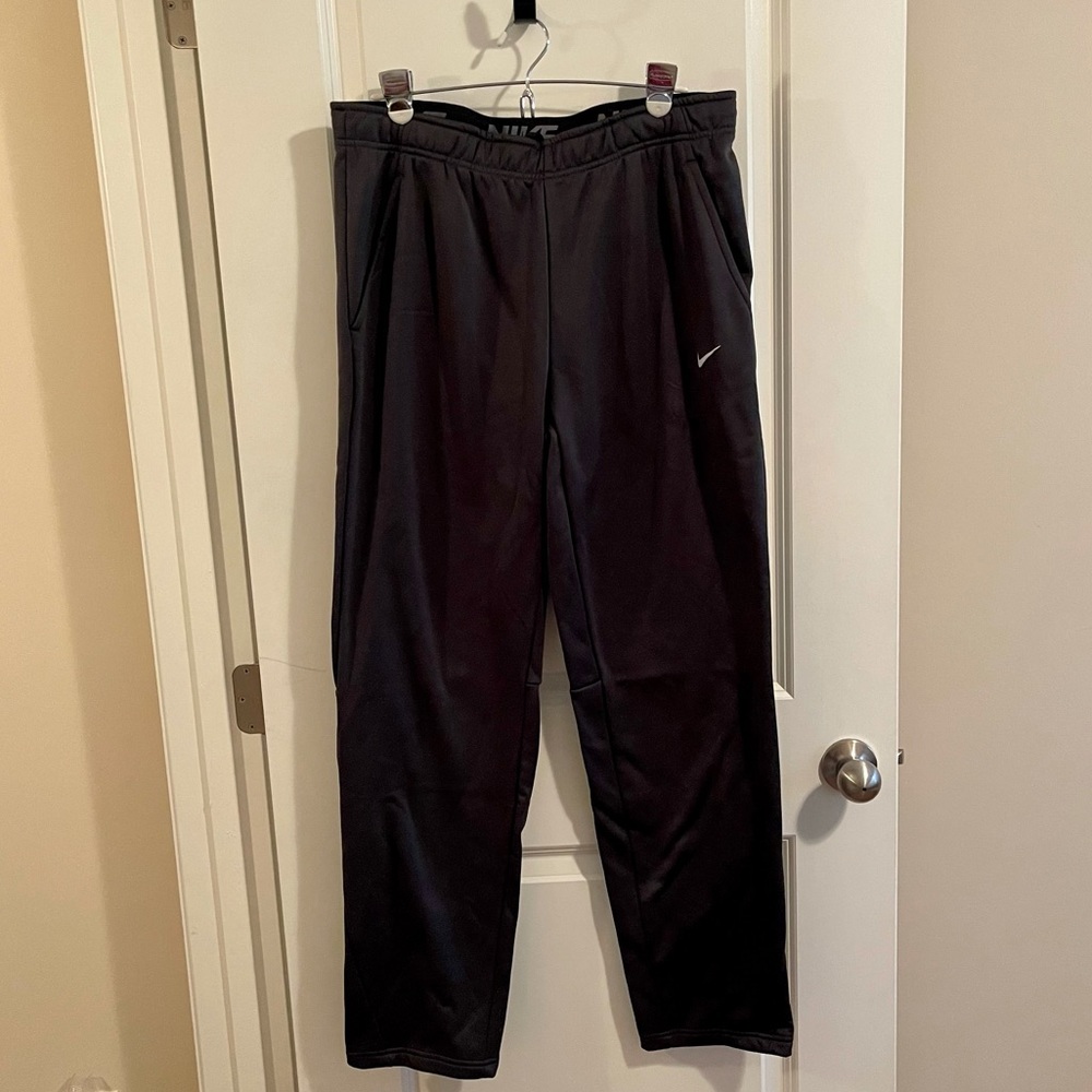 NWT Nike Men’s Therma Pant